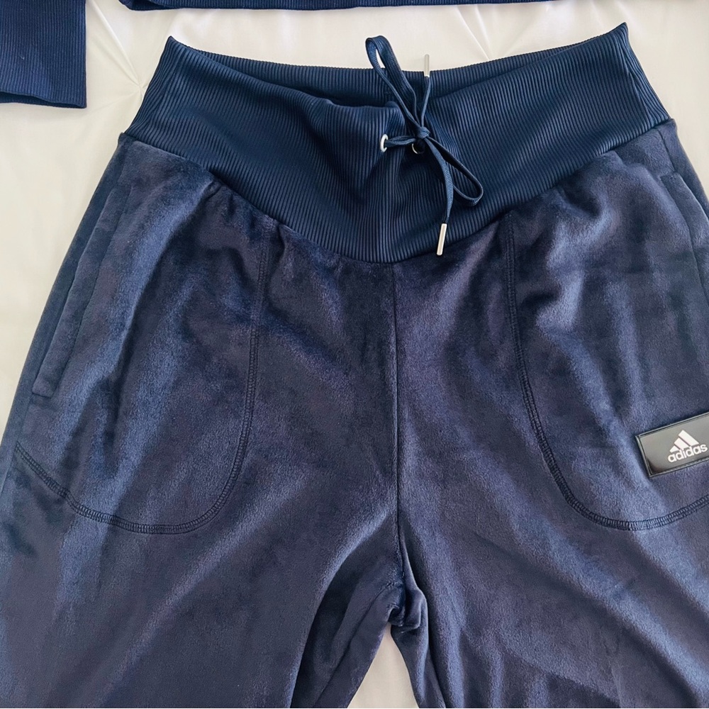 Adidas Dark Blue Velour Tracksuit - Picture 4 of 7